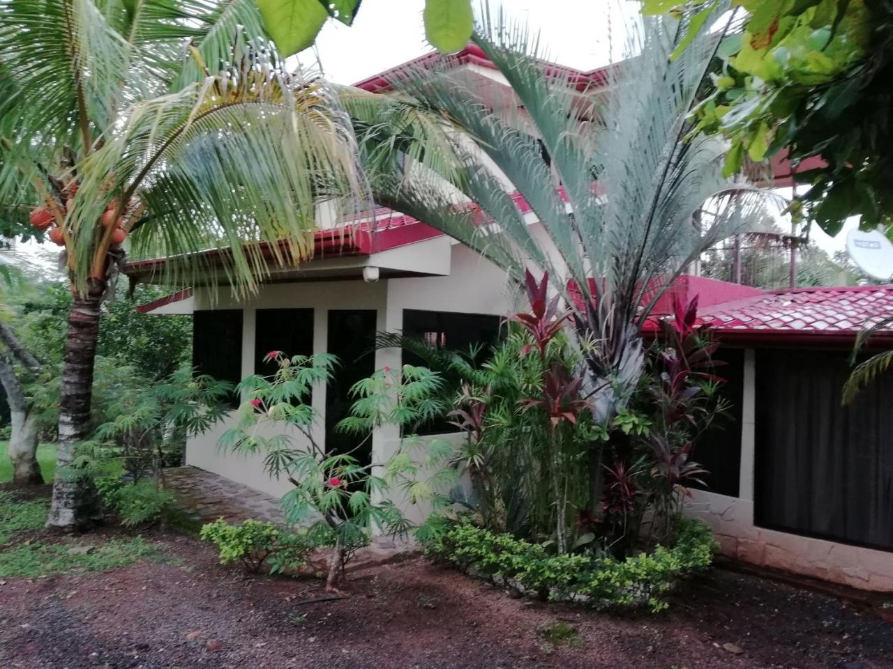 פונטארנס Villa Guarias מראה חיצוני תמונה